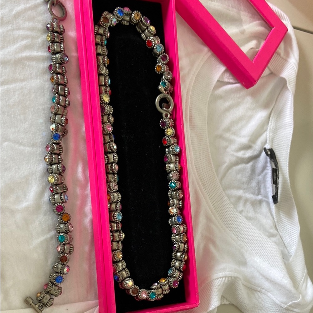 Otazu necklace and bracelet
